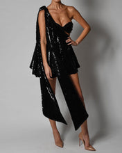 Load image into Gallery viewer, Synthia In Sequin