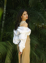 Load image into Gallery viewer, Acappella Puffed Sleeves Boss Up Shirt