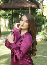 Load image into Gallery viewer, Aanya in Dew Burgundy
