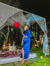 Load image into Gallery viewer, Hornet in Midnight Blue