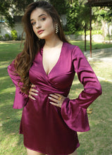 Load image into Gallery viewer, Aanya in Dew Burgundy
