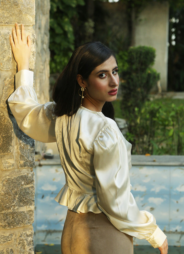 Vintage Bridget Blouse in Pearl White Moon