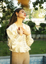 Load image into Gallery viewer, Vintage Bridget Blouse in Pearl White Moon
