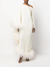 Load image into Gallery viewer, Sultry White Feather Dress
