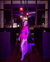 Load image into Gallery viewer, Hornet in Hot Pink
